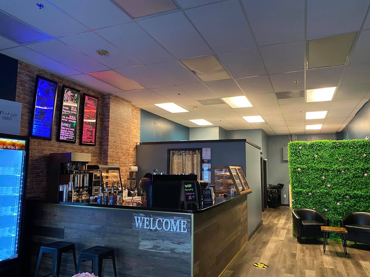 Angie's Café